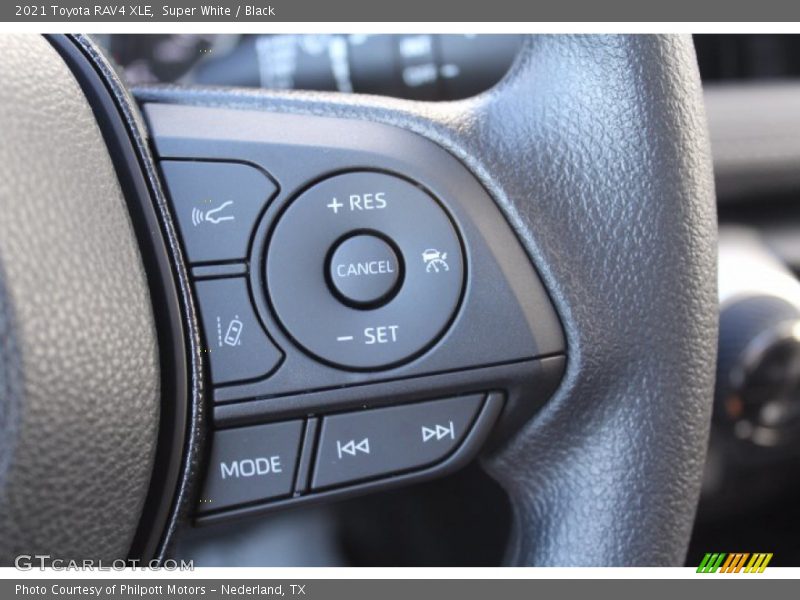 Super White / Black 2021 Toyota RAV4 XLE