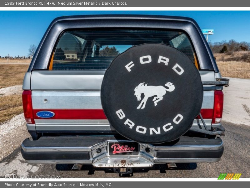 Medium Silver Metallic / Dark Charcoal 1989 Ford Bronco XLT 4x4