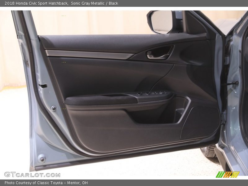 Sonic Gray Metallic / Black 2018 Honda Civic Sport Hatchback