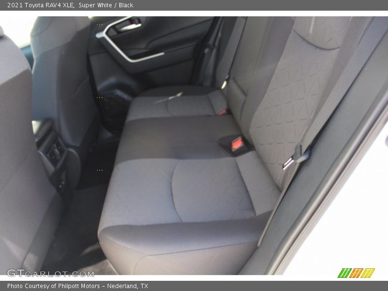 Super White / Black 2021 Toyota RAV4 XLE