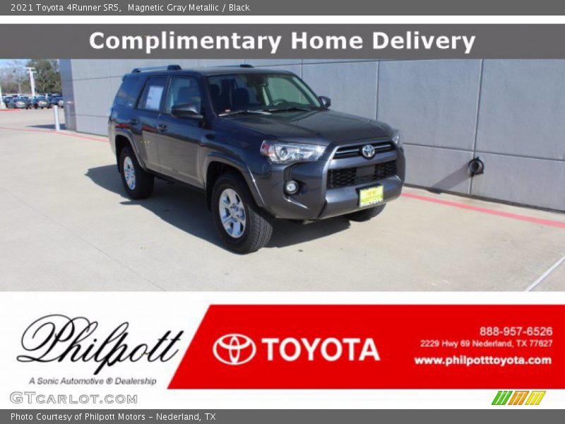 Magnetic Gray Metallic / Black 2021 Toyota 4Runner SR5