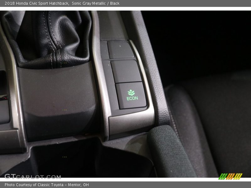 Sonic Gray Metallic / Black 2018 Honda Civic Sport Hatchback