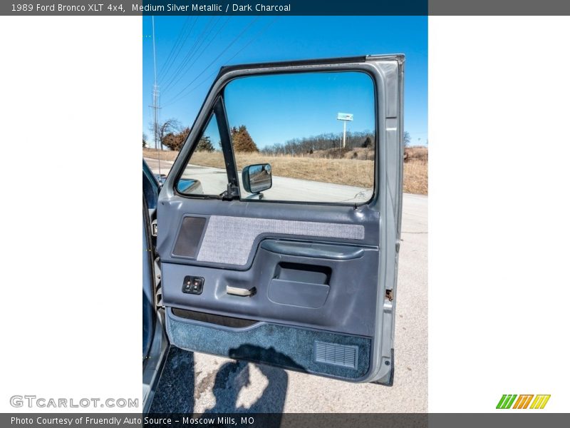 Door Panel of 1989 Bronco XLT 4x4