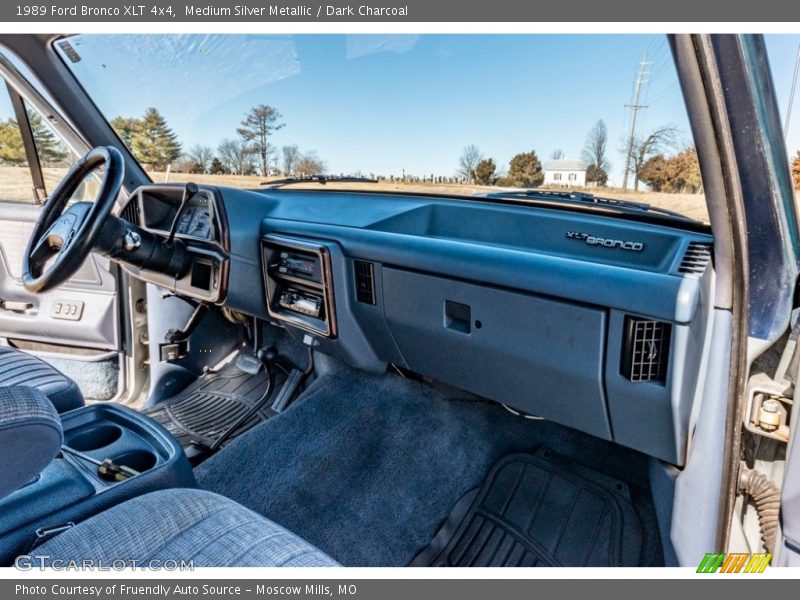 Dashboard of 1989 Bronco XLT 4x4