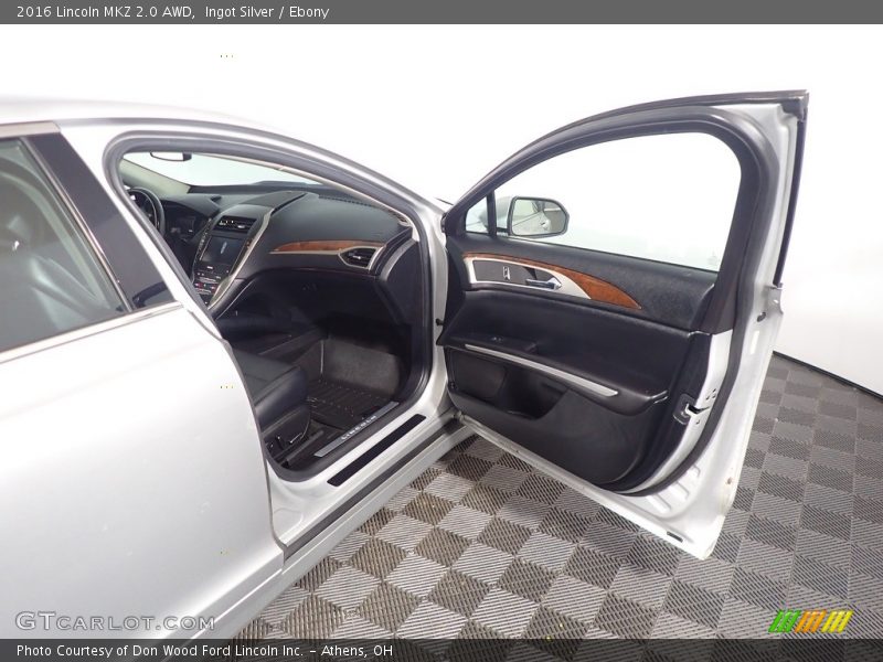 Ingot Silver / Ebony 2016 Lincoln MKZ 2.0 AWD