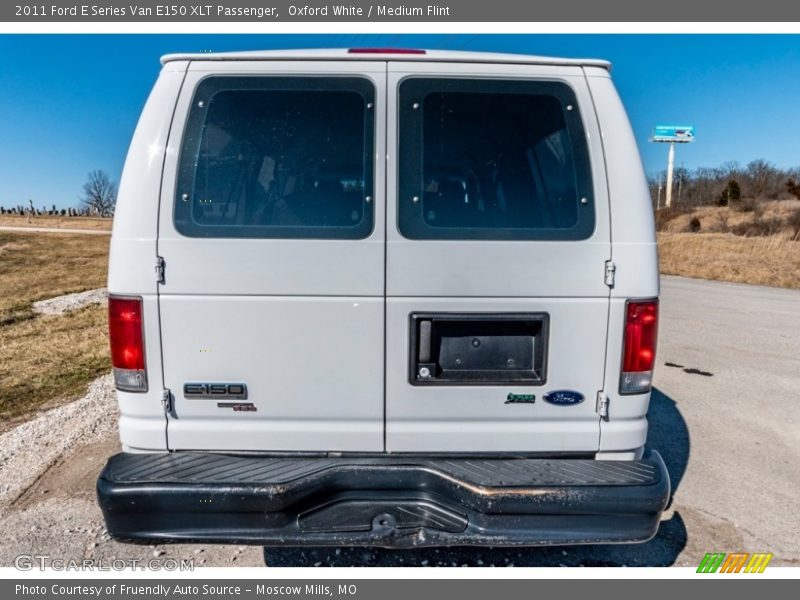 Oxford White / Medium Flint 2011 Ford E Series Van E150 XLT Passenger