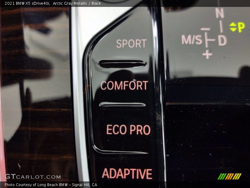 Arctic Gray Metallic / Black 2021 BMW X5 sDrive40i