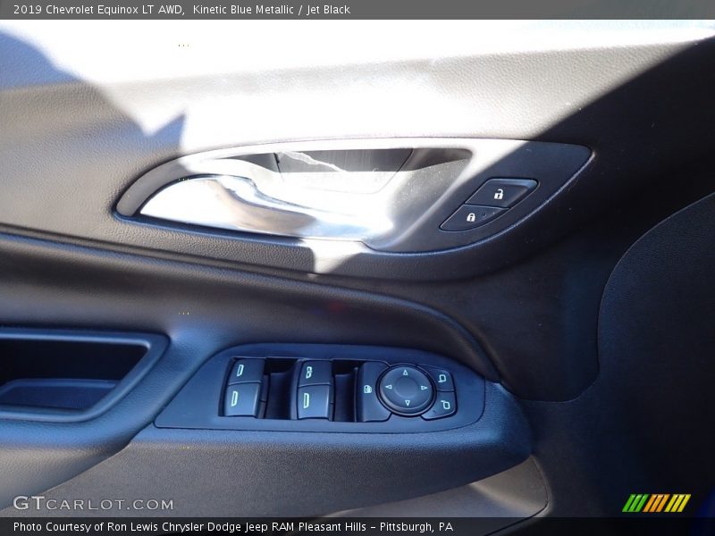 Kinetic Blue Metallic / Jet Black 2019 Chevrolet Equinox LT AWD