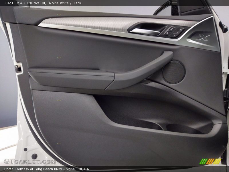 Alpine White / Black 2021 BMW X3 sDrive30i