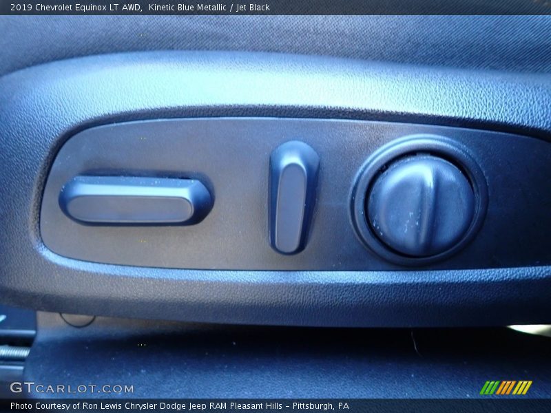 Kinetic Blue Metallic / Jet Black 2019 Chevrolet Equinox LT AWD