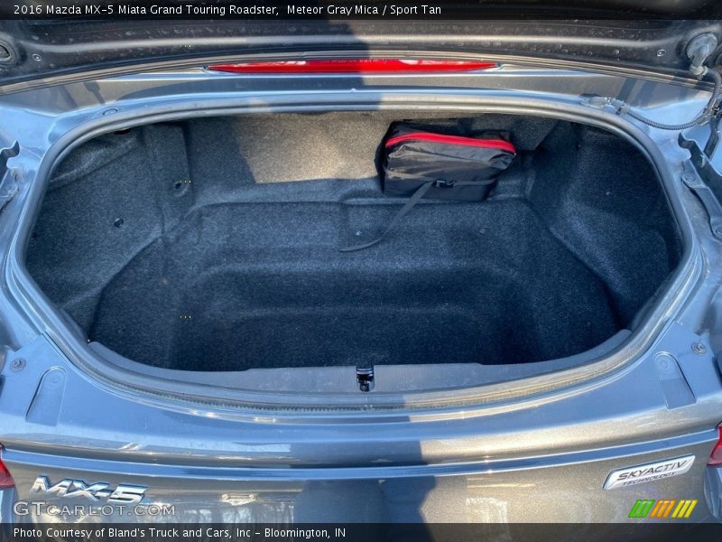 Meteor Gray Mica / Sport Tan 2016 Mazda MX-5 Miata Grand Touring Roadster