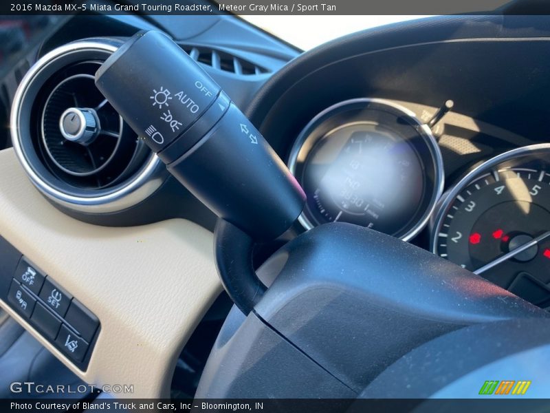 Meteor Gray Mica / Sport Tan 2016 Mazda MX-5 Miata Grand Touring Roadster