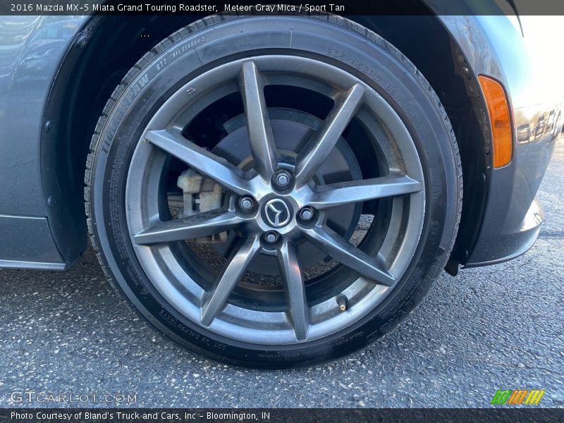 Meteor Gray Mica / Sport Tan 2016 Mazda MX-5 Miata Grand Touring Roadster