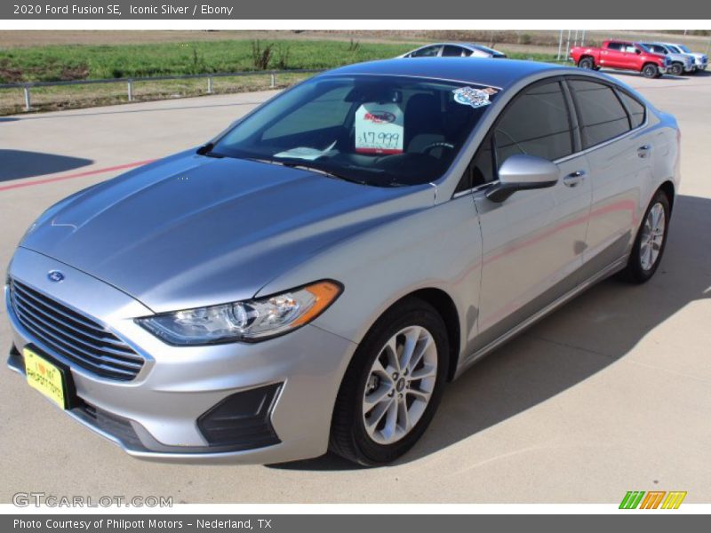 Iconic Silver / Ebony 2020 Ford Fusion SE