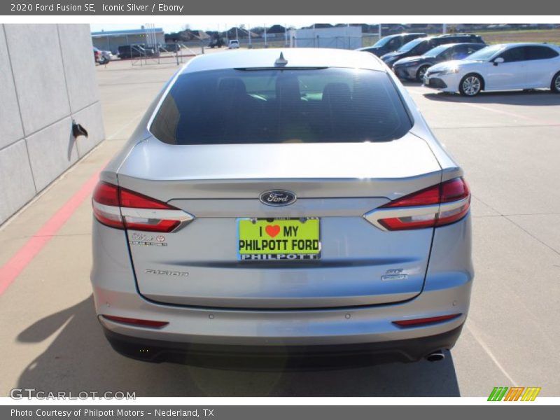 Iconic Silver / Ebony 2020 Ford Fusion SE