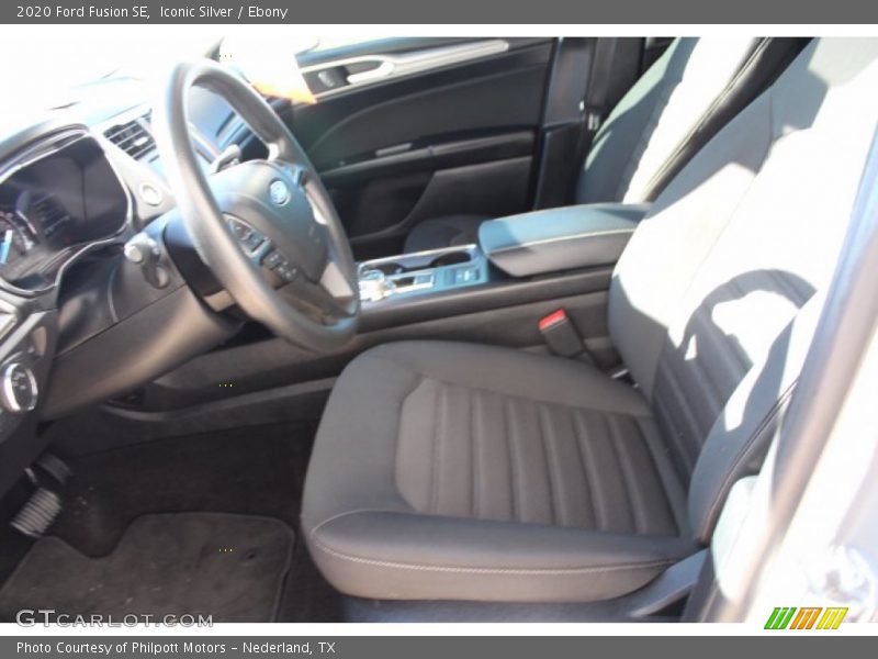 Iconic Silver / Ebony 2020 Ford Fusion SE