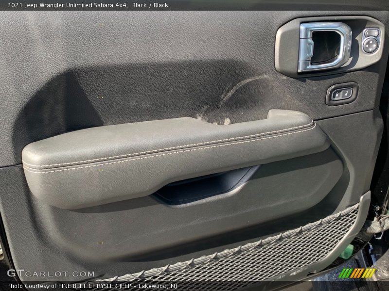 Black / Black 2021 Jeep Wrangler Unlimited Sahara 4x4