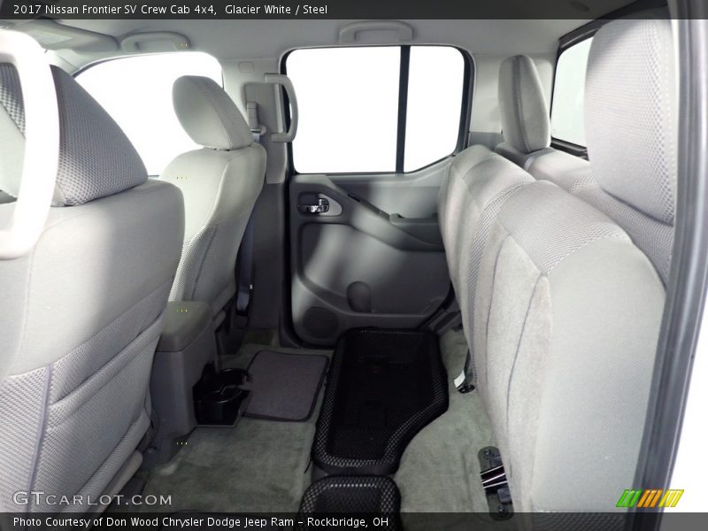 Glacier White / Steel 2017 Nissan Frontier SV Crew Cab 4x4