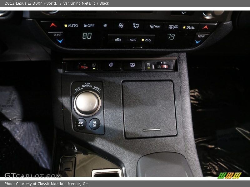 Silver Lining Metallic / Black 2013 Lexus ES 300h Hybrid