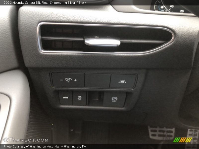 Shimmering Silver / Black 2021 Hyundai Sonata SEL Plus