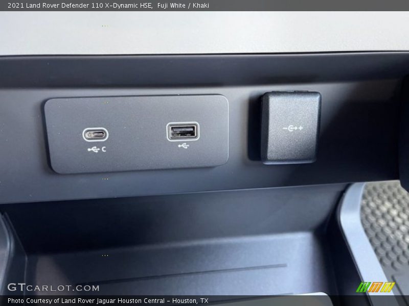 Fuji White / Khaki 2021 Land Rover Defender 110 X-Dynamic HSE