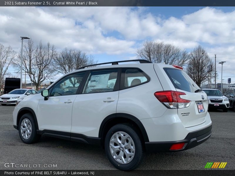 Crystal White Pearl / Black 2021 Subaru Forester 2.5i