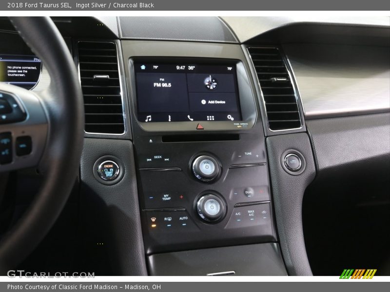 Ingot Silver / Charcoal Black 2018 Ford Taurus SEL