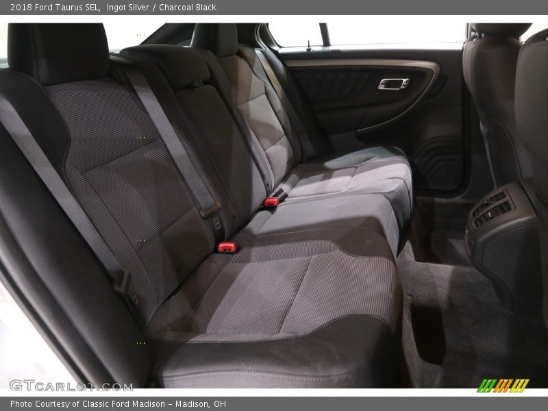 Ingot Silver / Charcoal Black 2018 Ford Taurus SEL