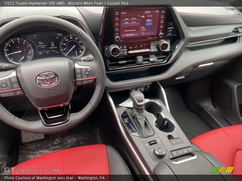 Blizzard White Pearl / Cockpit Red 2021 Toyota Highlander XSE AWD