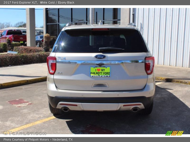 White Gold / Ebony Black 2017 Ford Explorer XLT