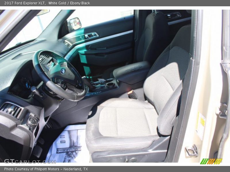 White Gold / Ebony Black 2017 Ford Explorer XLT