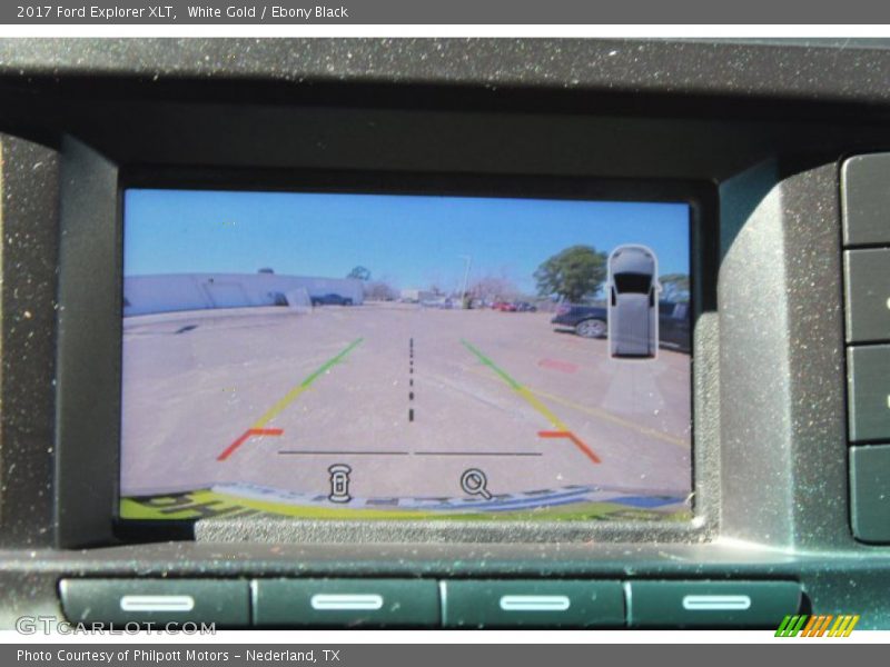 White Gold / Ebony Black 2017 Ford Explorer XLT
