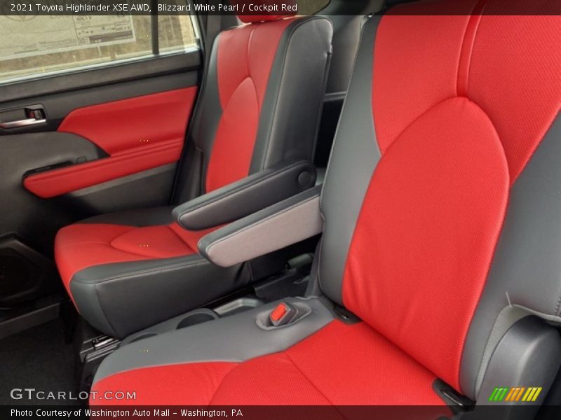 Blizzard White Pearl / Cockpit Red 2021 Toyota Highlander XSE AWD