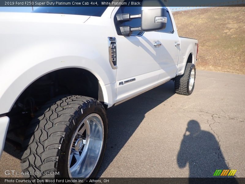 White Platinum / Black 2019 Ford F250 Super Duty Platinum Crew Cab 4x4