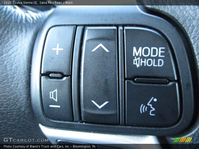 Salsa Red Pearl / Black 2015 Toyota Sienna SE