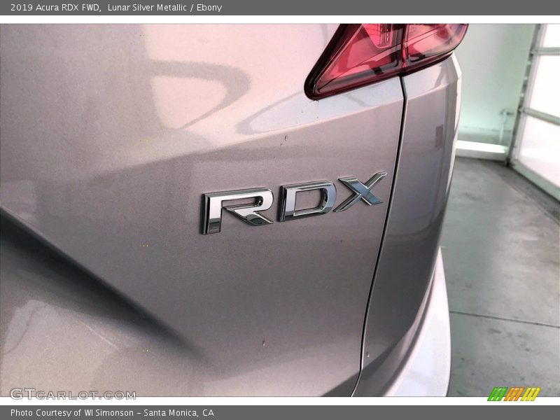Lunar Silver Metallic / Ebony 2019 Acura RDX FWD