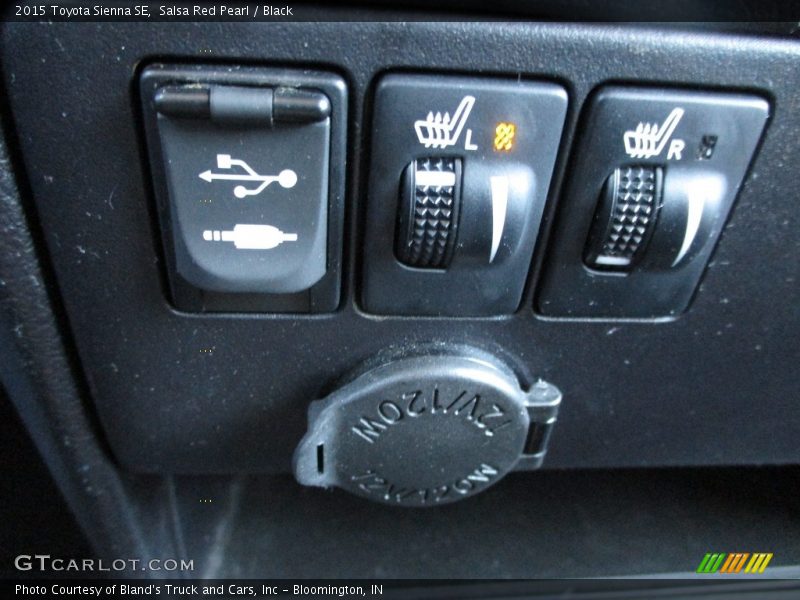 Salsa Red Pearl / Black 2015 Toyota Sienna SE