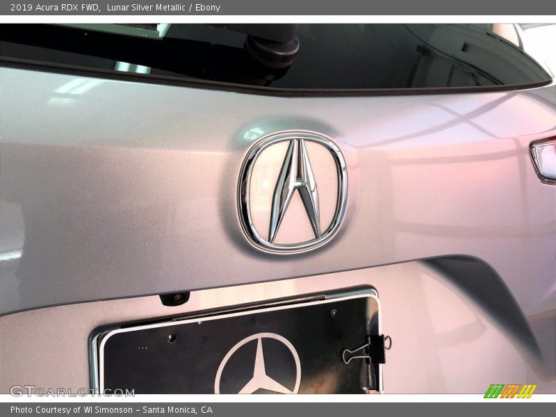 Lunar Silver Metallic / Ebony 2019 Acura RDX FWD