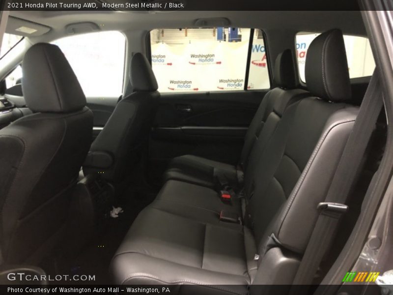 Modern Steel Metallic / Black 2021 Honda Pilot Touring AWD