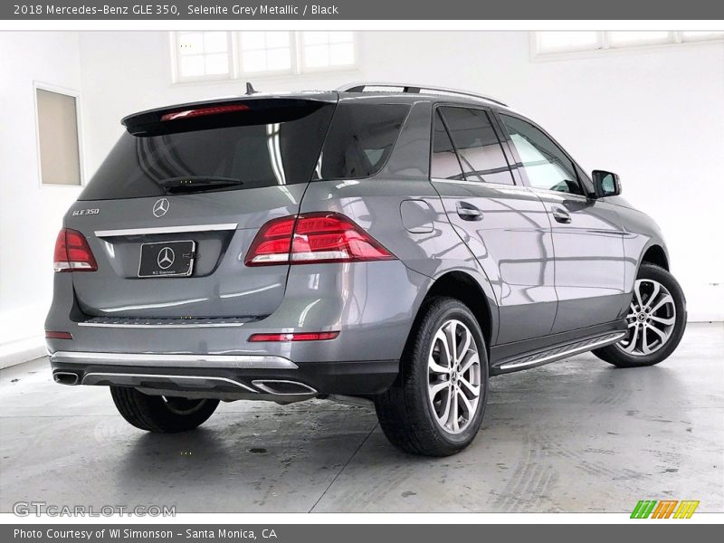 Selenite Grey Metallic / Black 2018 Mercedes-Benz GLE 350