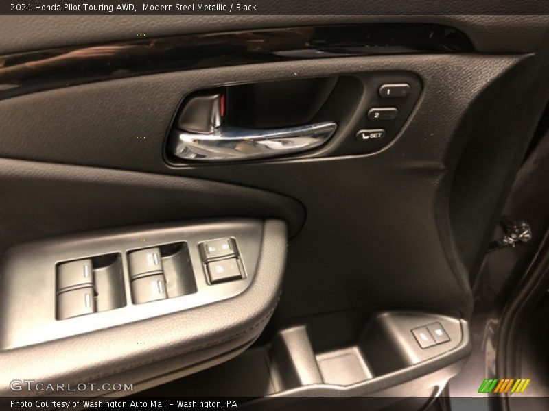 Modern Steel Metallic / Black 2021 Honda Pilot Touring AWD