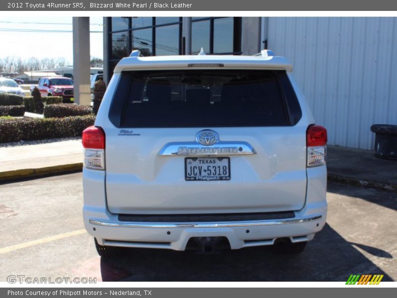 Blizzard White Pearl / Black Leather 2012 Toyota 4Runner SR5