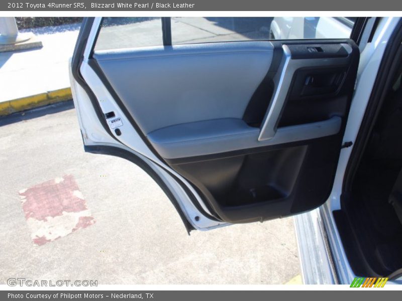 Blizzard White Pearl / Black Leather 2012 Toyota 4Runner SR5
