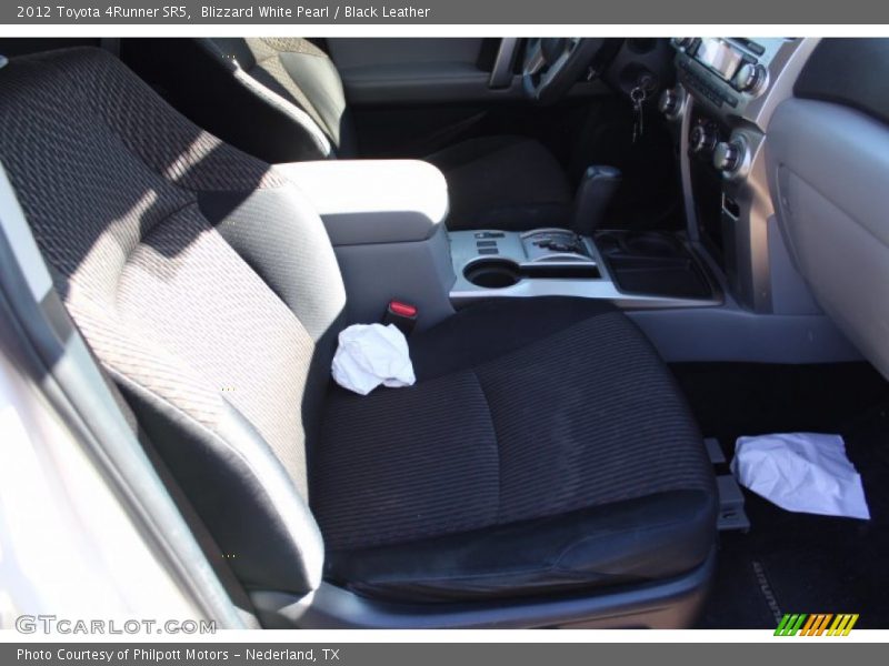 Blizzard White Pearl / Black Leather 2012 Toyota 4Runner SR5
