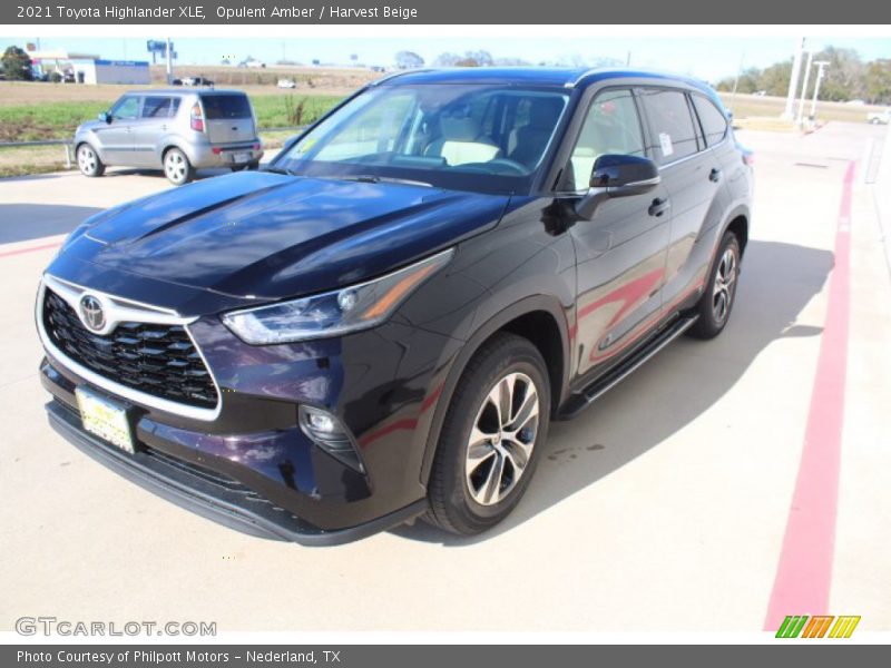 Opulent Amber / Harvest Beige 2021 Toyota Highlander XLE