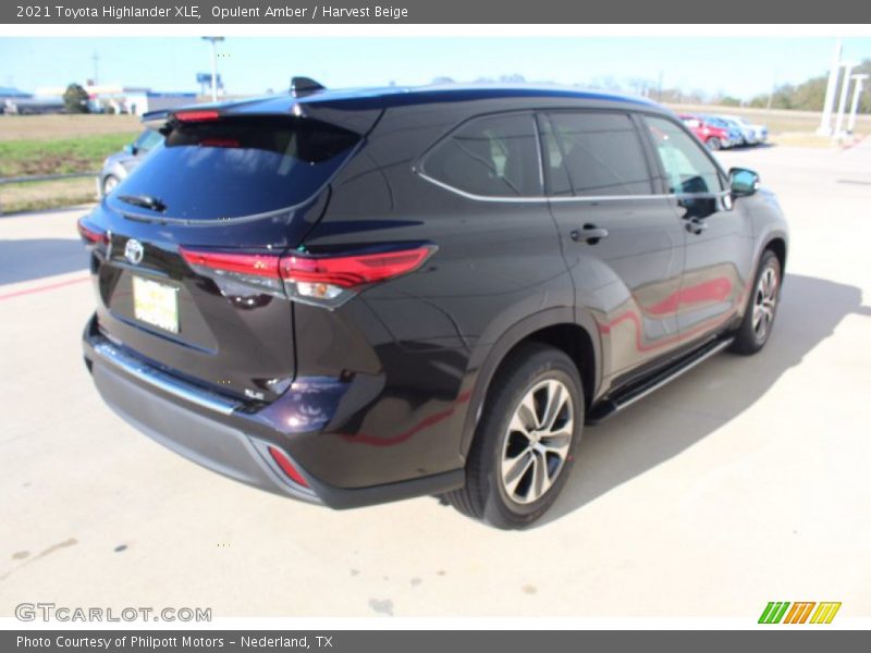 Opulent Amber / Harvest Beige 2021 Toyota Highlander XLE