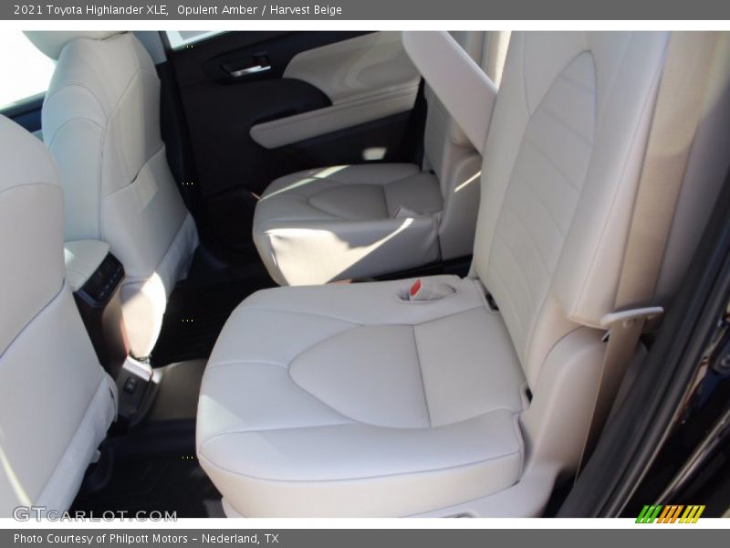 Opulent Amber / Harvest Beige 2021 Toyota Highlander XLE