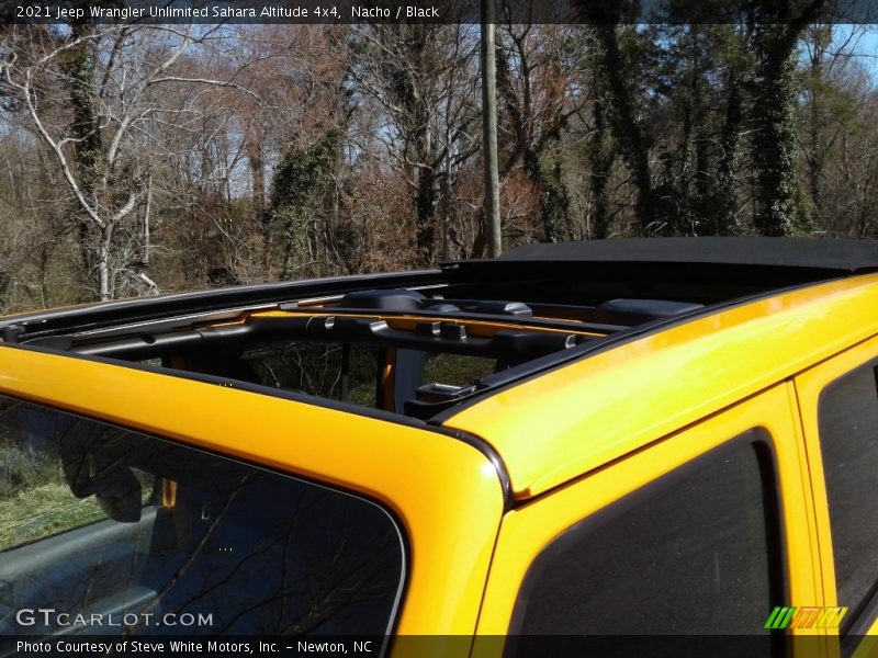 Nacho / Black 2021 Jeep Wrangler Unlimited Sahara Altitude 4x4