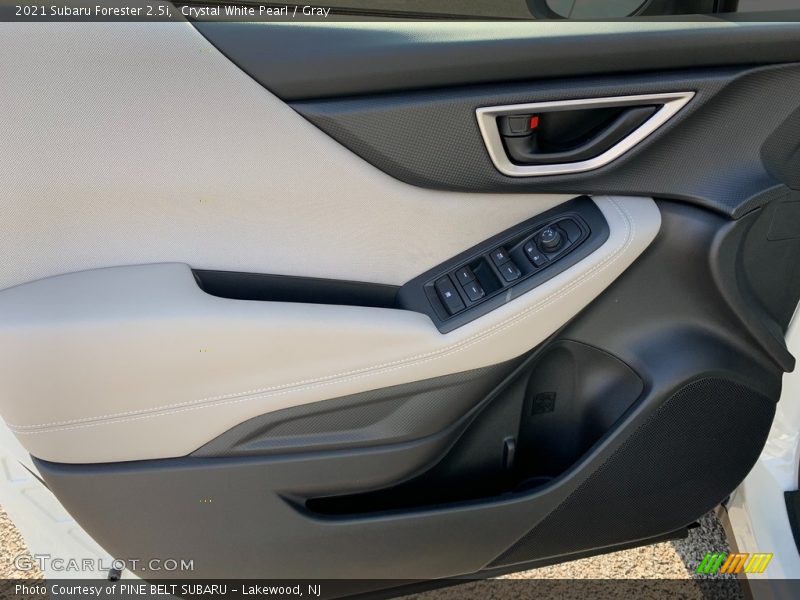 Crystal White Pearl / Gray 2021 Subaru Forester 2.5i