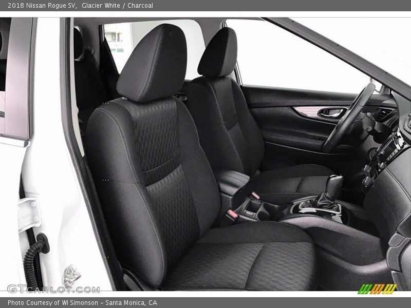 Front Seat of 2018 Rogue SV